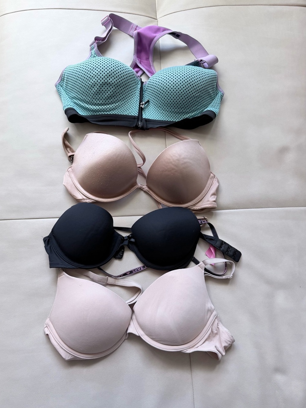 Victoria Secret & VS Pink -Set of Women’s  Bras in Mint, Pink, Black and Nude